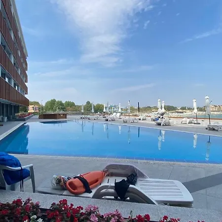 公寓 Paradiso 'b' 108 Private Cozy 内塞伯尔