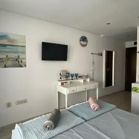 Paradiso 'b' 108 Private Cozy Apartmán