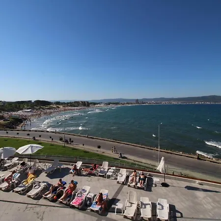 公寓 Paradiso 'b' 108 Private Cozy 内塞伯尔